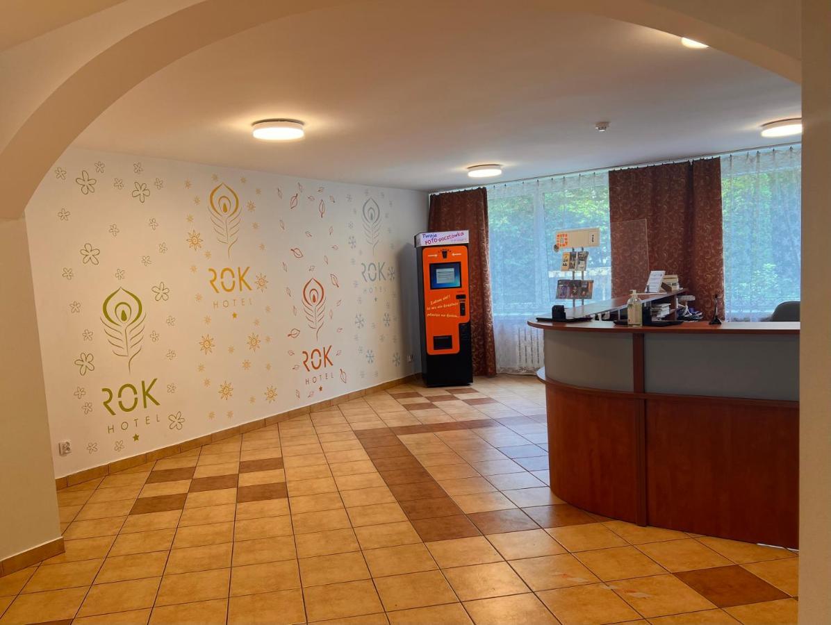Hotel Rok クラクフ エクステリア 写真